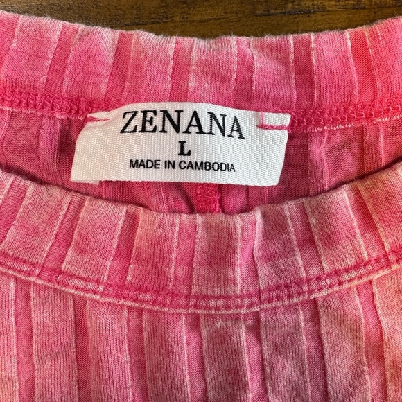 Pink Distressed Tank Top zenana size L nwot - Picture 2 of 5